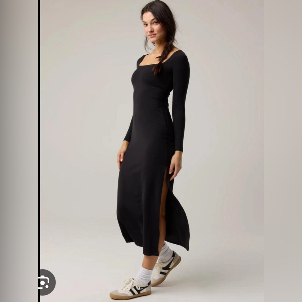 Aerie Offline Night Out Black Long Sleeve Maxi Dress